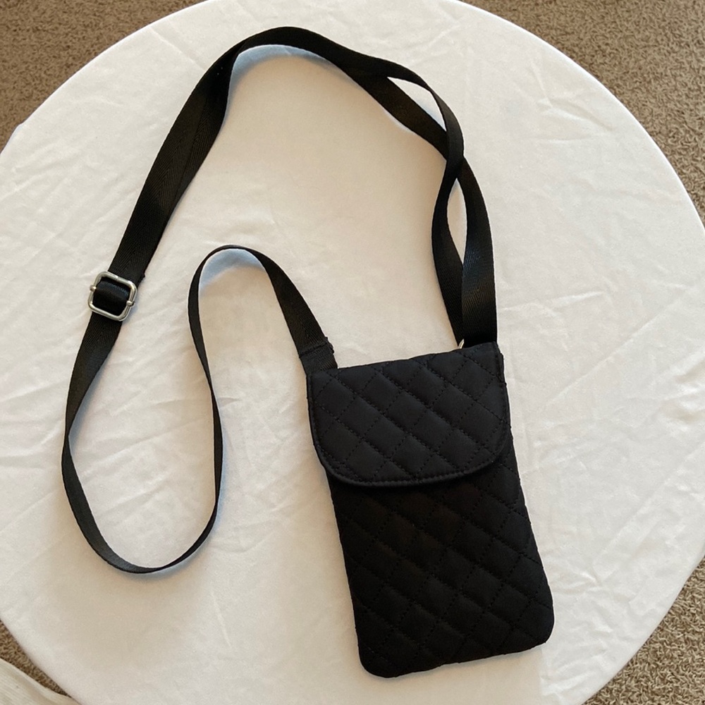 A small black cross body
